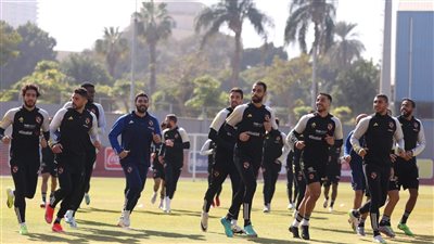 مران الأهلي.. تعافي أحمد عبد القادر ومحاضرة فنية للاعبين وكولر يجتمع مع بيبو 