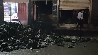 حريق في محلين تجاريين بكفر الشيخ.. والحماية المدنية تنجح في السيطرة| بث مباشر