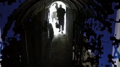 جيش الاحتلال ينشر فيديو لـ يحيى السنوار في أنفاق غزة