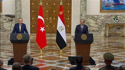 السيسي: سنسعى لزيادة التبادل التجاري بين مصر وتركيا لـ 15 مليار دولار خلال السنوات المقبلة| بث مباشر 