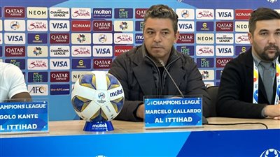 مدرب الاتحاد: لم نكن محظوظين مؤخرا بسبب الإصابات.. ورومارينهو لديه شد بسيط وليست إصابة