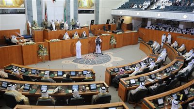 أزمة بين السلطتين التشريعية والتنفيذية تتسبب في حل مجلس الأمة الكويتي| تفاصيل