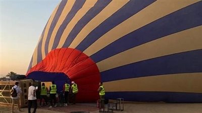 لليوم الثاني على التوالي.. تعليق رحلات البالون الطائر في الأقصر بسبب الرياح | بث مباشر