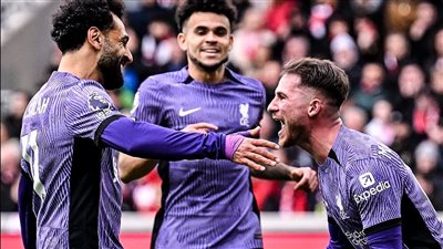 بعد فوز ليفربول.. ماك أليستير: محمد صلاح مذهل وقائد عظيم للفريق