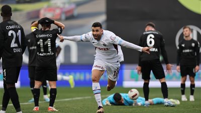 بمشاركة تريزيجيه.. طرابزون سبور يتأهل لنصف نهائي كأس تركيا بعد الفوز على باشاك