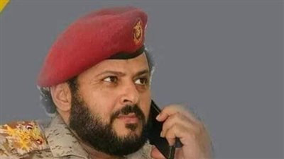 والدة المتهم الثاني في قضية مقتل اللواء اليمني: ورطوه.. ولم يصعد معهم إلى الشقة