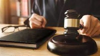 أجبراه بالتوقيع على 5 إصالات أمانة.. السجن عامين للمتهمين بخطف طالب بالبدرشين| بث مباشر 