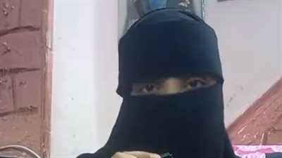 حماتي كانت بتقارني بسلفتي.. سيدة تستغيث من زوجها بحلوان: أمه سبب المشاكل وطردني من البيت عشانها | بث مباشر