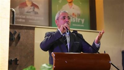 نقيب صيادلة الإسكندرية: تحديات كبيرة تواجه خريجينا في سوق العمل.. وحفظ آداب وأخلاقيات المهنة ضرورة