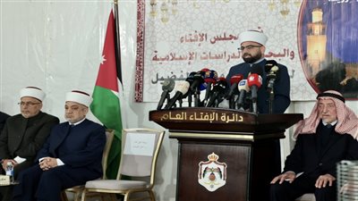 هل علينا كفارة؟│ جدل في الأردن بسبب بدء رمضان الثلاثاء.. ومفتي البلاد يرد