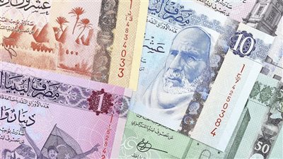 خفض قيمة الدينار الليبي 27% بعد فرض ضريبة على بيع العملات الأجنبية 