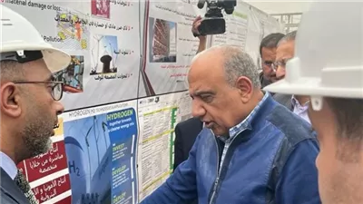 300 مليون جنيه استثمارات.. وزير قطاع الأعمال يفتتح 4 مشروعات بشركة مصر لصناعة الكيماويات