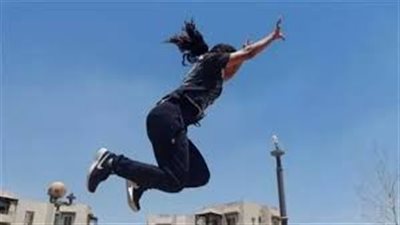 سقوط فتاة من الطابق الرابع في شارع التهريب بمطروح ونقلها إلى المستشفى العام