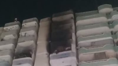 الحماية المدنية تسيطر على حريق 4 وحدات سكنية في الإسكندرية | بث مباشر