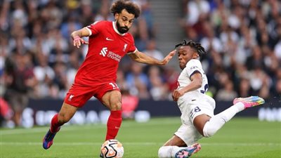 ليفربول يسعى لتصحيح المسار في قمة قوية أمام توتنهام هوتسبير
