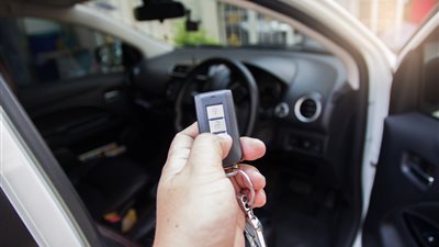 الحبس سنتين لـ سارق سيارة موظفة ماسبيرو في الشيخ زايد
