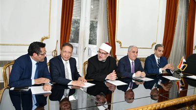 احتمالية لـ زي موحد.. نقيب الإعلامين يكشف ملامح ضوابط التغطية الإعلامية للجنازات