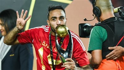 لمدة موسم.. زد يستفسر من الأهلي عن موقف كهربا للتعاقد معه