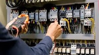 الكهرباء تحسم الجدل الدائر حول زيادة مدة تخفيف الأحمال| بث مباشر