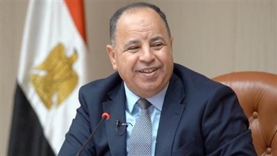 منح الأولوية لكبار السن والمرضى.. وزير المالية يوجه بتسهيل الإجراءات الجمركية للعائدين من الحج