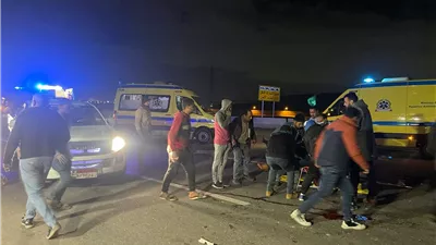 مصرع وإصابة 9 أشخاص إثر انقلاب ميكروباص في قنا