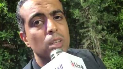 فرد الأمن في واقعة إمام عاشور: مليش علاقة بمعاكسة مراته.. وضربني حد ما وقعني على الأرض
