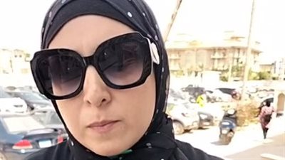 زوجة ضحية حادث دهس التجمع: جوزي مات وهو رايح الشغل.. وبيتنا اتدمر وبناته اتيتموا| بث مباشر