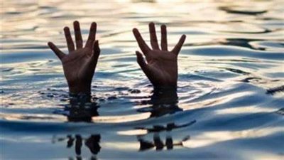 مصرع شخص غرقًا وإصابة آخر في شاطئ قرية كازابلانكا بالساحل الشمالي