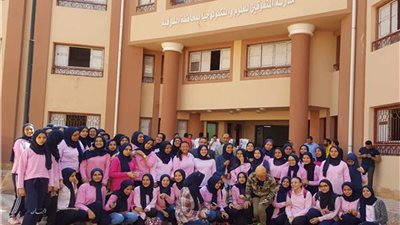 فتح باب التقدم لوظائف مدارس STEM للمعلمين والمديرين حتى 21 مايو