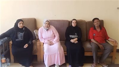 عايشين في مدرسة 11 شهرًا.. قاطنو عقار بكرموز أُخلى بسبب ميله: نطالب بسكن بديل