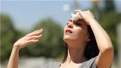تصيب بالحروق.. أعراض وطرق الوقاية من ضربات الشمس 
