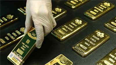 الجمارك توضح حقيقة فرض رسوم جديدة على واردات الذهب مع القادمين من الخارج