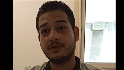 هفرش قدامك غصب.. فكهاني يعتدى على صاحب كشك بسلاح أبيض في المرج|فيديو 