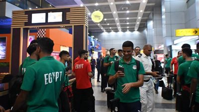 بعثة المنتخب الأولمبي تغادر مطار القاهرة إلى بوردو استعدادا للأولمبياد