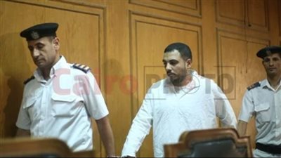 دفاع سفاح التجمع يطلب خبيرًا نفسيًا وخبير لغة جسد لتفسير فيديوهات المتهم مع الضحايا