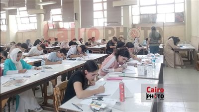 طلاب الثانوية العامة 2024 يؤدون اختبارات القدرات في كلية فنون جميلة حلوان| بث مباشر
