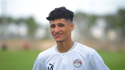 بيراميدز يستعيد خدمات أحمد عاطف قطة من زد 