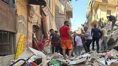 ماتوا أسفل الأنقاض.. أسماء وبيانات 3 جثث من ضحايا حادث انهيار عقار الساحل| خاص