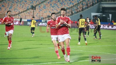 أهداف مباراة الأهلي والمقاولون العرب.. بيرسي تاو يُكمل رباعية الأحمر