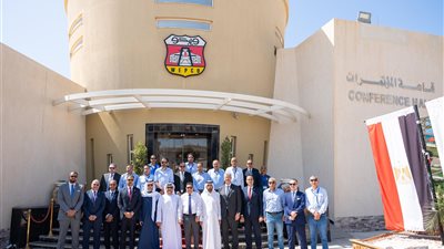 وفد إماراتي يتفقد أكبر ميناء مصري لتخزين البترول.. ويبحث ضخ استثمارات جديدة
