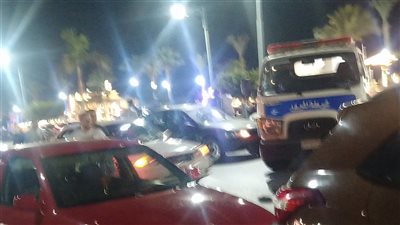 مشهد بطولي.. ضابط مرور بالسويس يضبط قائد سيارة في مطاردة مثيرة