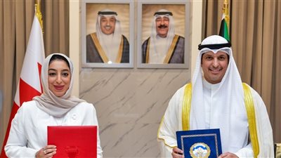 الكويت والبحرين توقعان برنامجا تنفيذيا لاتفاقية التعاون السياحي