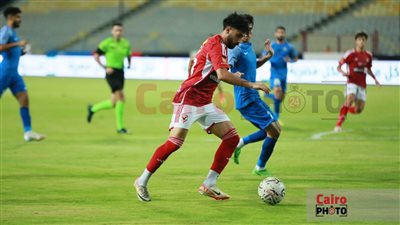 القنوات الناقلة لمشاهدة مباراة الأهلي وسموحة في الدوري المصري.. اعرف الموعد
