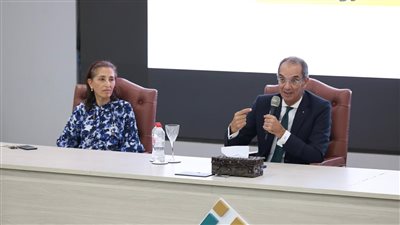  وزير الاتصالات وتكنولوجيا المعلومات يلتقى أوائل الثانوية العامة على مستوى الجمهورية