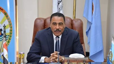 محافظ مطروح يعتمد حركة تنقلات موسعة لعدد من رؤساء مراكز المدن ونوابهم 