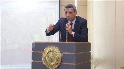 محافظ السويس يصدر حركة تنقلات مفاجئة.. وتعيين رئيسين جديدين لحيي الجناين وفيصل