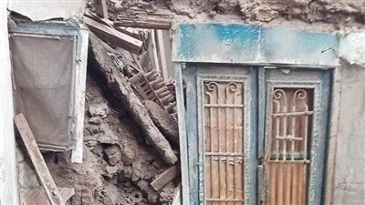انهيار جزئي لمنزل مكون من طابقين ببولاق في القاهرة 