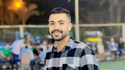 أحدهم احتفل بخطوبته منذ أيام.. مصرع 3 شباب صدمتهم سيارة بالطريق الصحراوي في البحيرة | بث مباشر