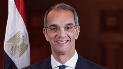 1000 دولار لحديثي التخرج.. وزير الاتصالات يكشف تفاصيل مبادرة الرواد الرقميون