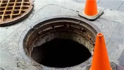 مصرع عاملين سقطا في بلاعة صرف صحي بأطفيح في الجيزة